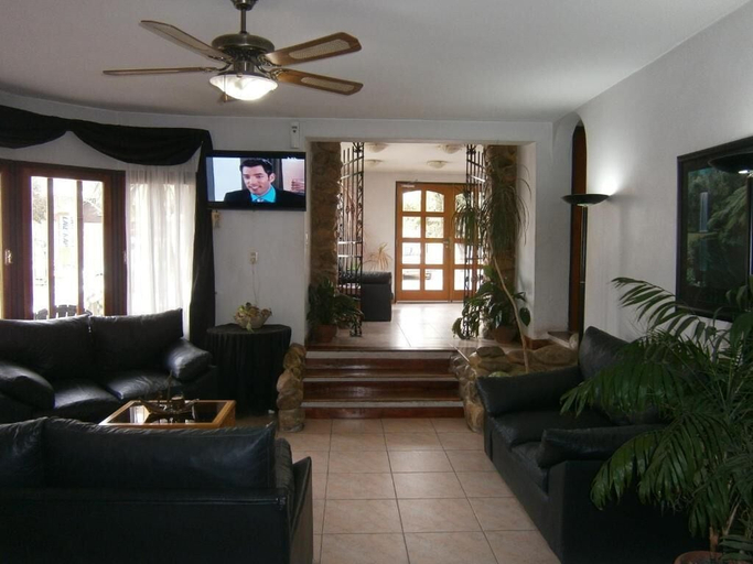 Interior, Lihuel Hotel, Santa María