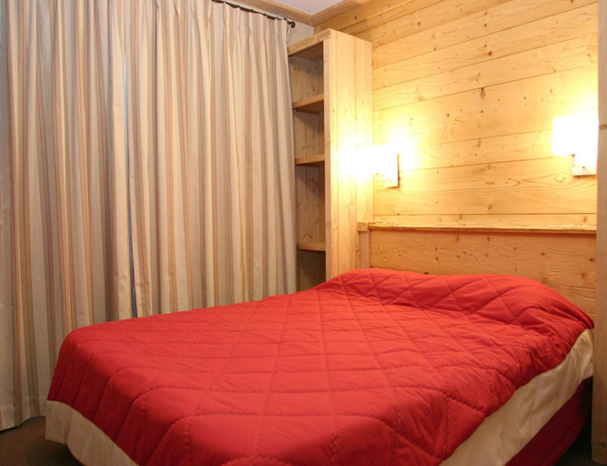Room 5, Alpine apartment with beautiful views, Isère