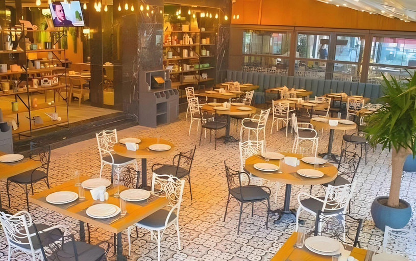 Food & Drinks 5, Theatrum Hotel Baku, Baku