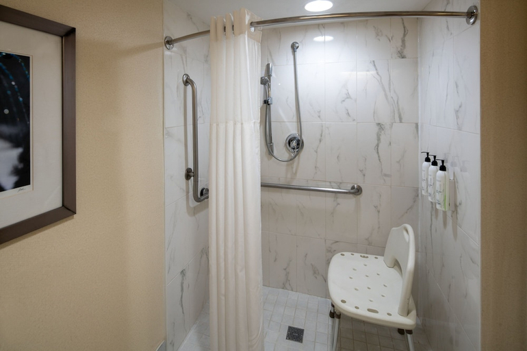 Bathroom 2, SpringHill Suites Fort Lauderdale Airport, Broward