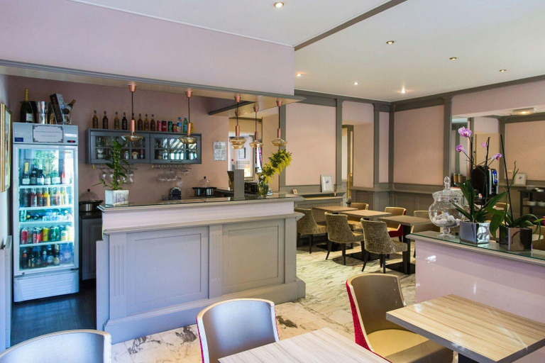Food & Drinks 5, Hotel Villa Victoria, Alpes-Maritimes