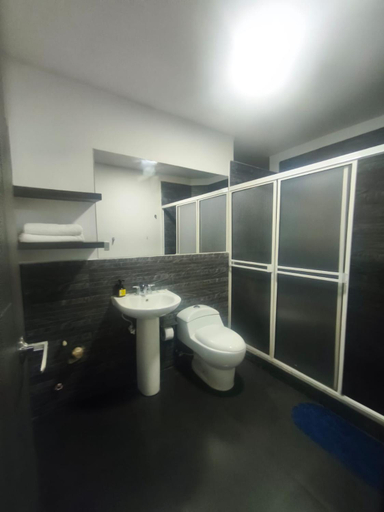Bathroom 5, Hotel Siglo 21, Santiago de Cali