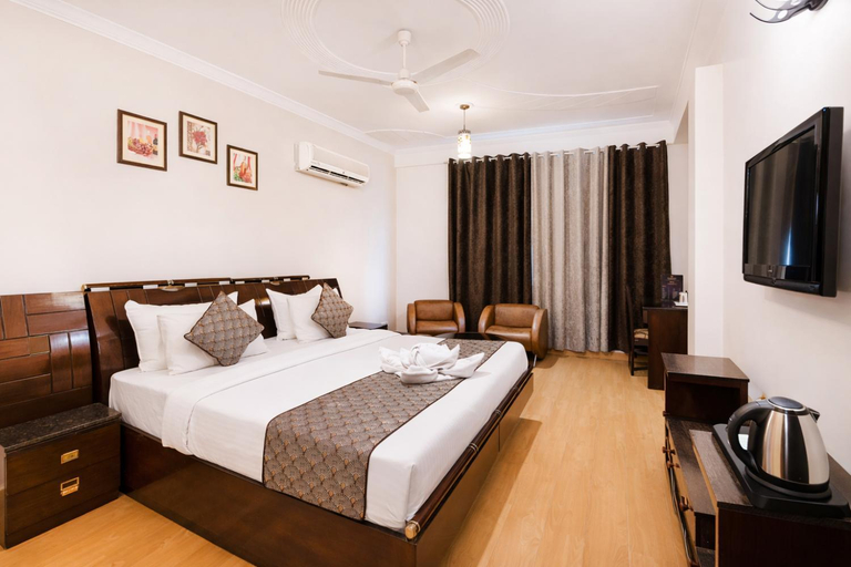 Bedroom 3, Skylark Hotel by Gabrian Hotels, Gurgaon