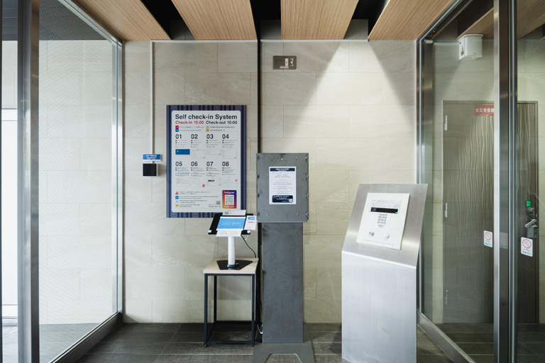 Others 5, HIT Tenjin, Fukuoka