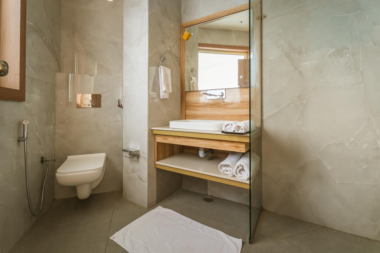 Bathroom 4, Tripli Hotels M & Resort, Kangra