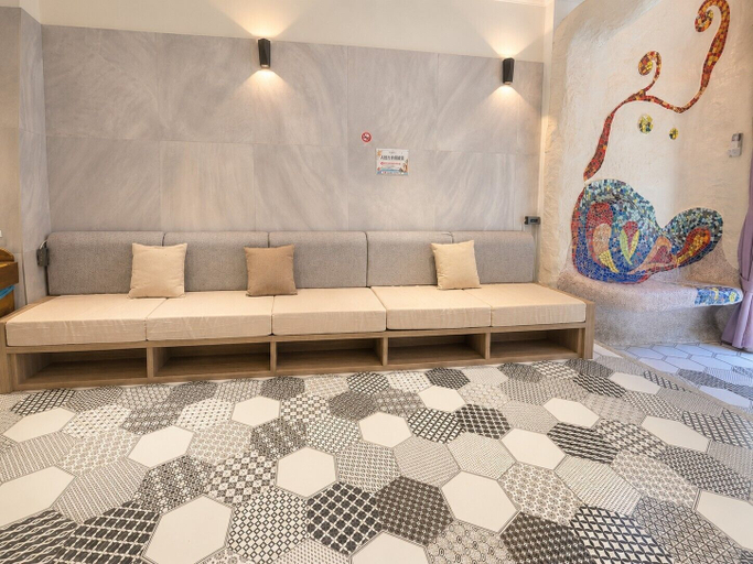Others 5, Dory Hostel, Pingtung
