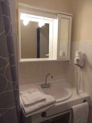 Bathroom 3, Residence Les Cordeliers, Vaucluse