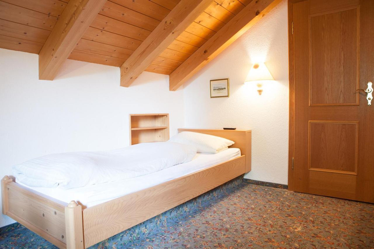 Bedroom 2, Gasthof Sonnenheim, Berchtesgadener Land