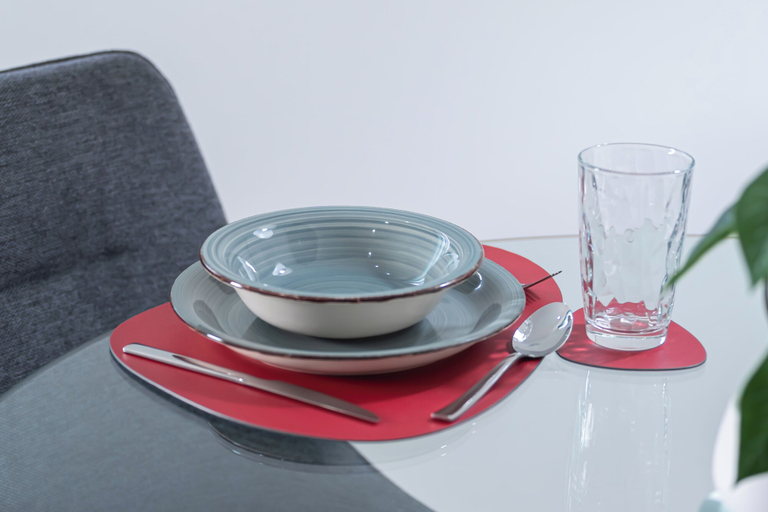 Food & Drinks 5, Lit Living-Luxury-Box Spring - Parking, Wetteraukreis