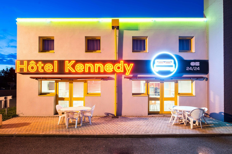 Exterior & Views 2, Hôtel Kennedy Parc des Expositions, Hautes-Pyrénées