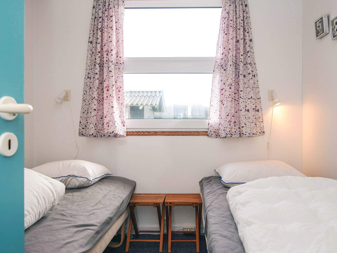 Bedroom 2, 6 person holiday home in Harboøre, Lemvig