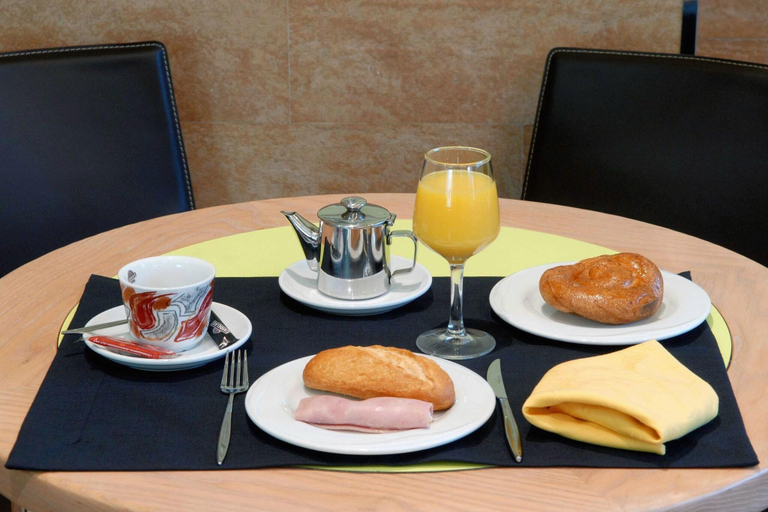 Food & Drinks 5, Hotel Julia, Madrid