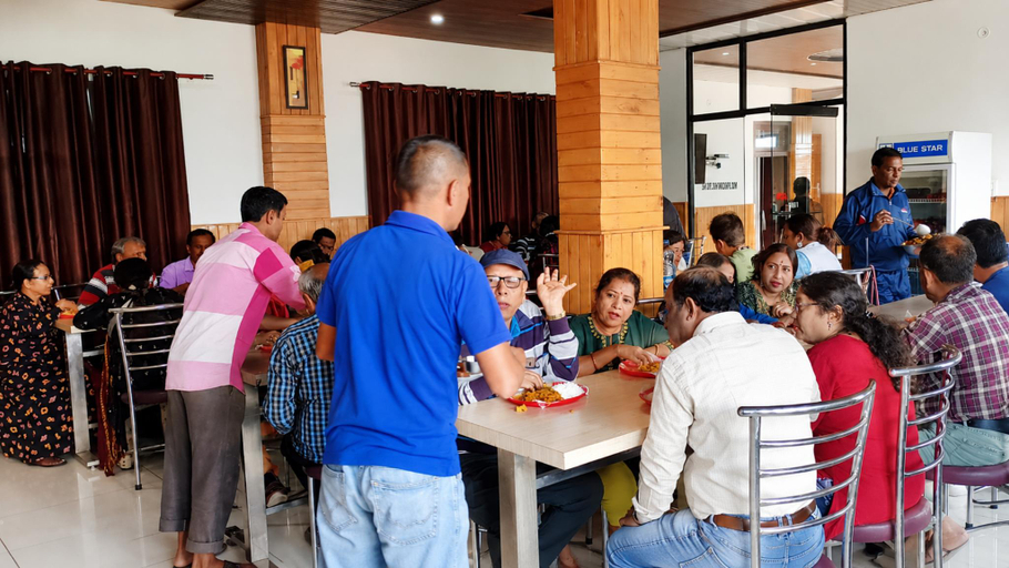 Food & Drinks 4, Goroomgo Bala Paradise Munsyari, Pithoragarh