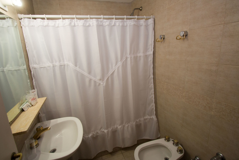 Bathroom 3, Hotel Regis, Distrito Federal