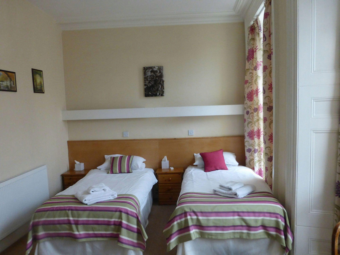 Bedroom 3, Harry's Hotel, Ceredigion