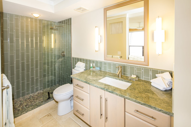 Bathroom 4, Castle Poipu Shores, Kauai