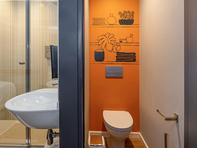 Bathroom 3, ibis Budget Lima Miraflores, Lima