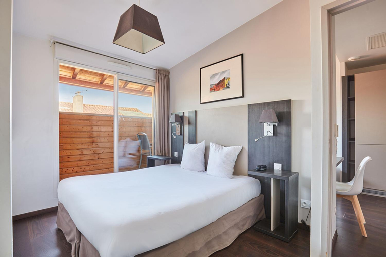 Bedroom 2, Toulouse Centre Gare, Haute-Garonne