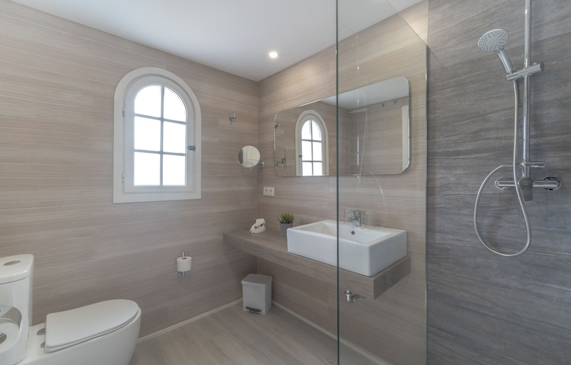 Bathroom 3, Carema Club Resort, Baleares
