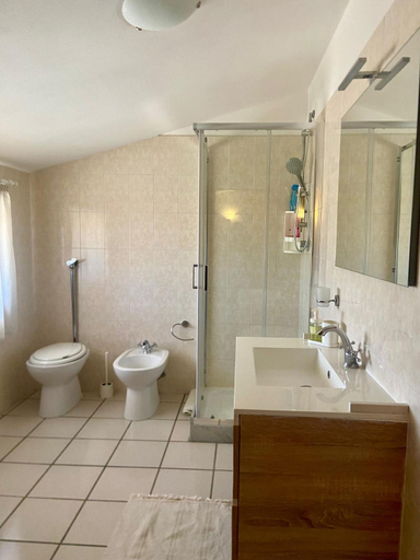 Bathroom 2, Casa Mare Holiday Pozzallo, Ragusa