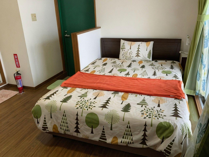 Bedroom 3, Asahi21 Asahibashi-Ekimae, Naha