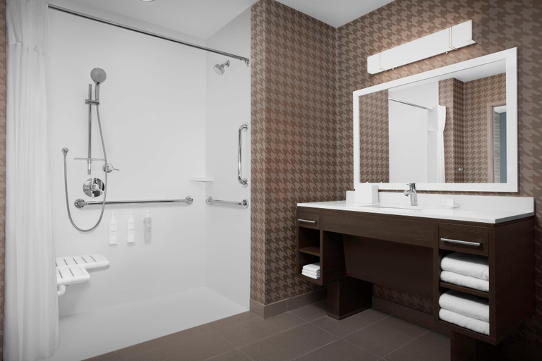 Bathroom, Home2 Suites by Hilton Phoenix North Happy Valley, Maricopa