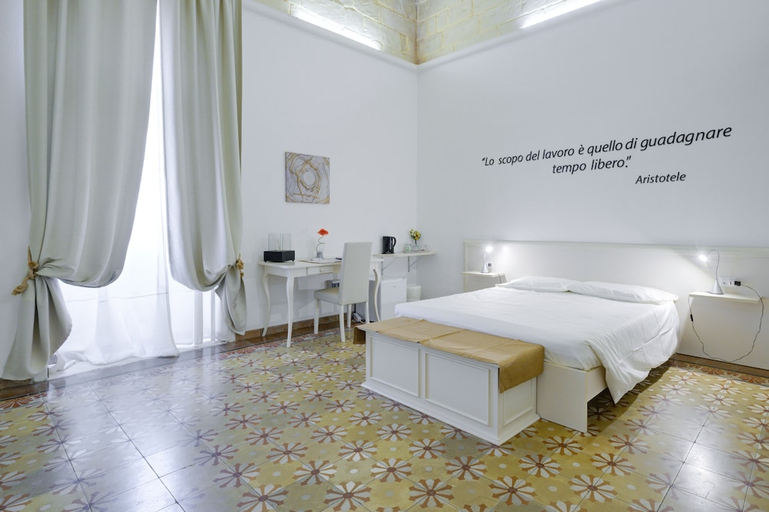 Bedroom 3, Ada Suites, Lecce