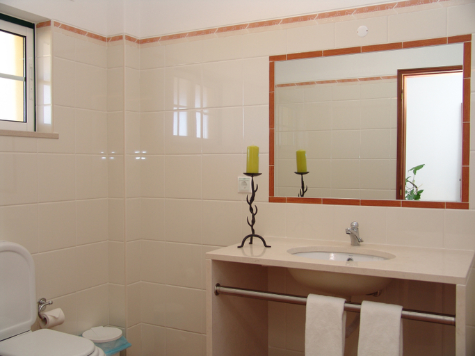 Bathroom 4, Novochoro Apartments, Albufeira
