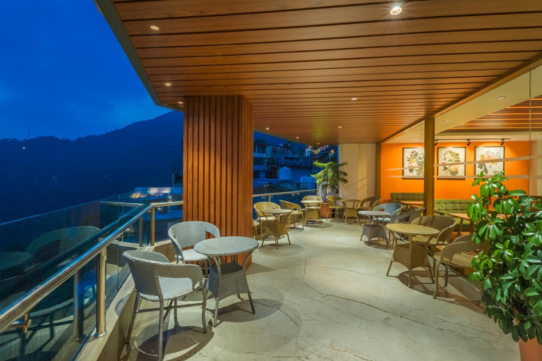 Food & Drinks 5, Tripli Hotels M & Resort, Kangra
