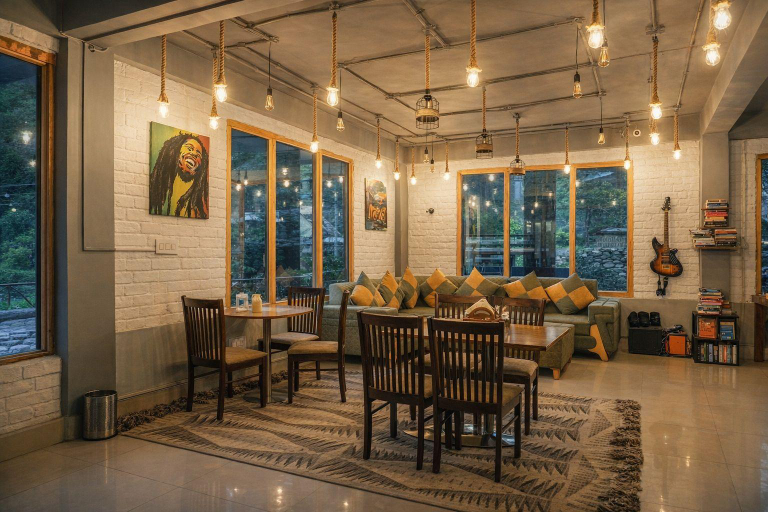 Food & Drinks 3, The Barkwood, Kullu