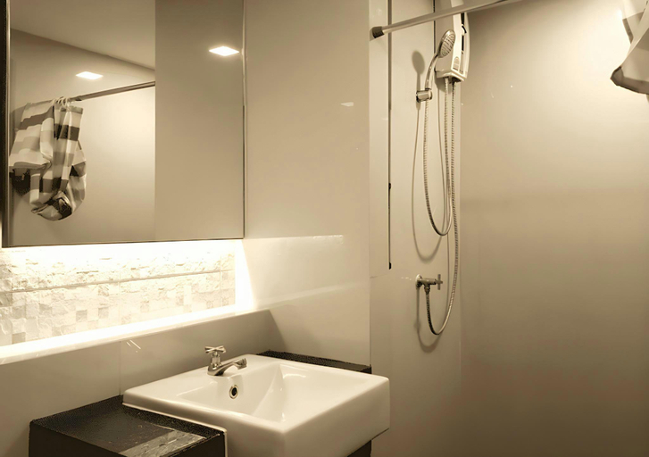 Bathroom 3, Rangsit Residence & Hotel by HOTEL DD, Thanyaburi
