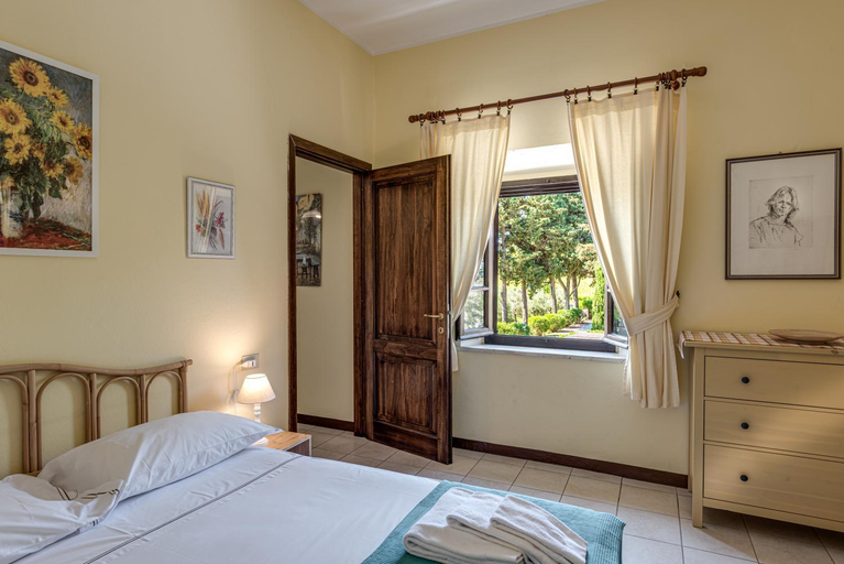 Bedroom 2, Agriturismo Il Pescinone, Livorno