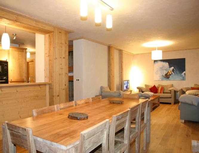 Dining, Alpine Apartment With Beautiful Views, Isère