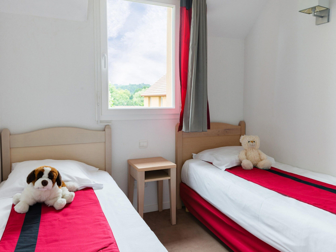 Room 2, Charming Villa Retreat in Dordogne, Dordogne