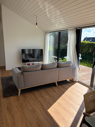5, Stylish cottage near beach, cliff and harbour life, Stevns