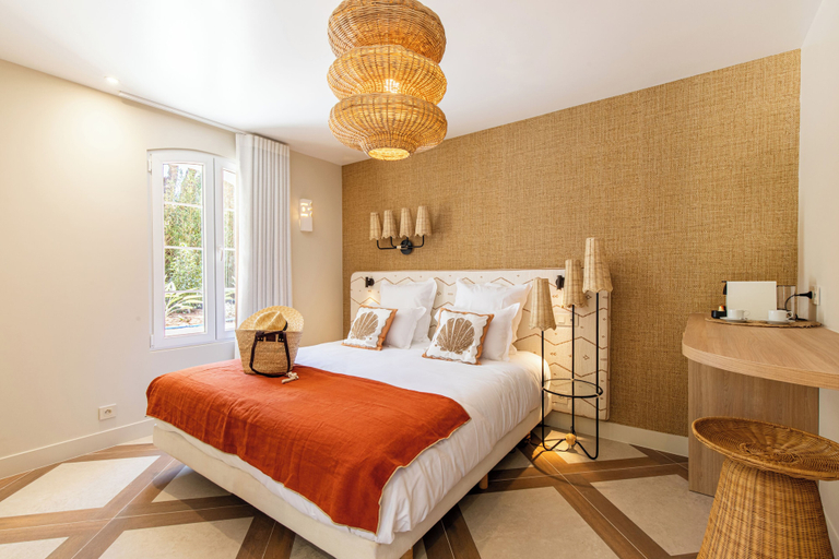 Bedroom 4, Lou mare, Var