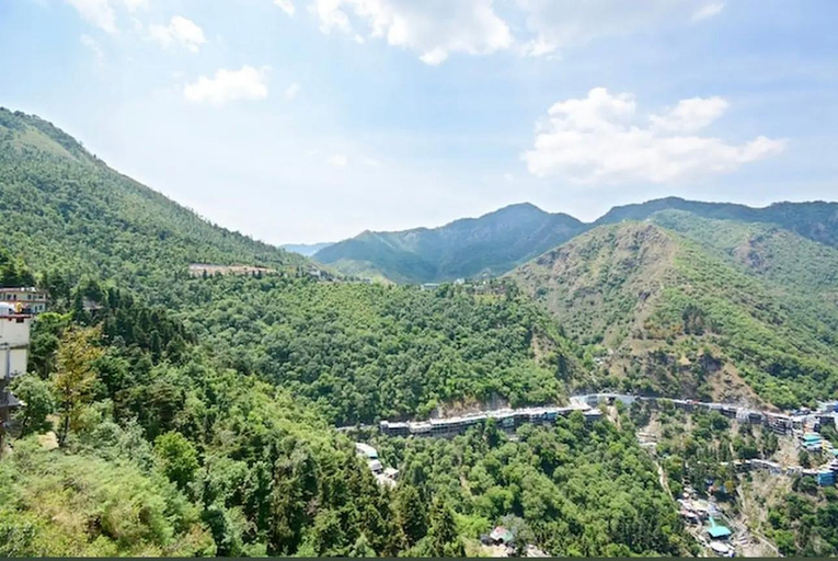 Others 2, AR Mountain Breeze , Tehri Garhwal