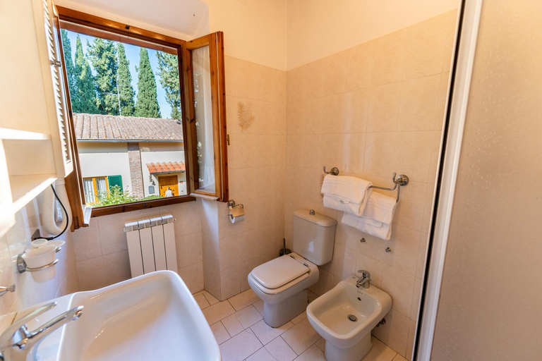 Bathroom 4, Agriturismo Vecchio Borgo di Inalbi, Florence