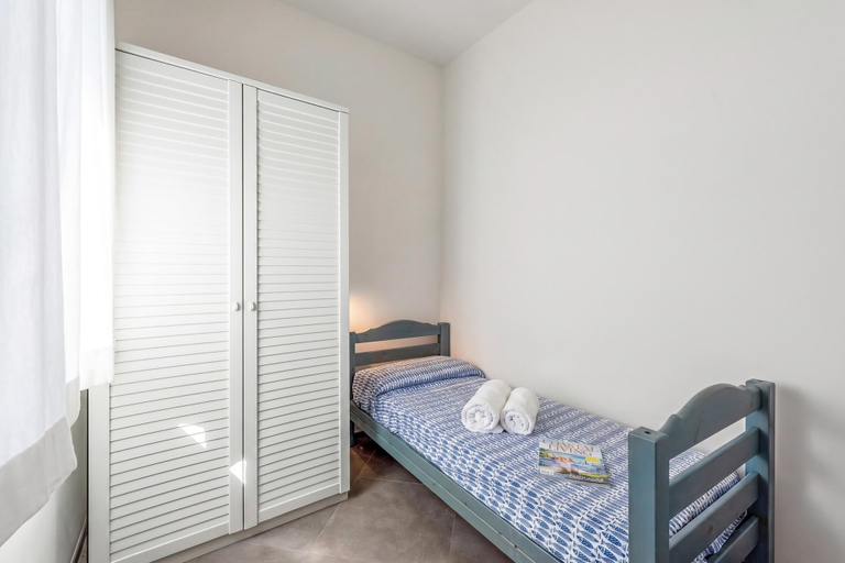 Room 2, Appartamento Nel Verde Due Passi Dal Mare, La Spezia