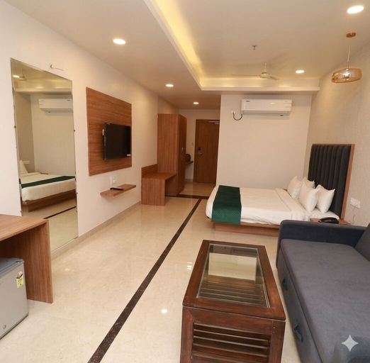 Bedroom 2, 7 VACHAN LAWNS AND BANQUET, Jabalpur