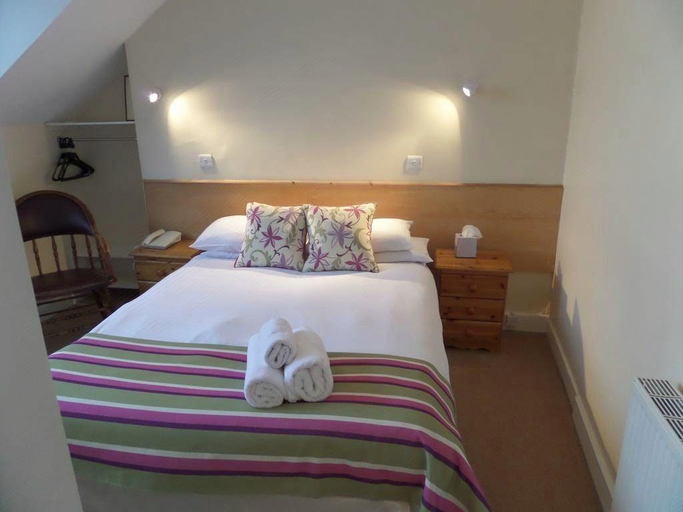 Bedroom 4, Harry's Hotel, Ceredigion
