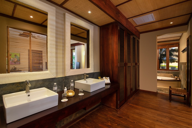 Bathroom 4, Zoetry Agua Punta Cana, Salvaleon de Higuey