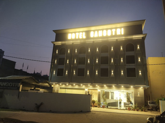 Exterior & Views 2, Hotel Gangotri, Hardwar