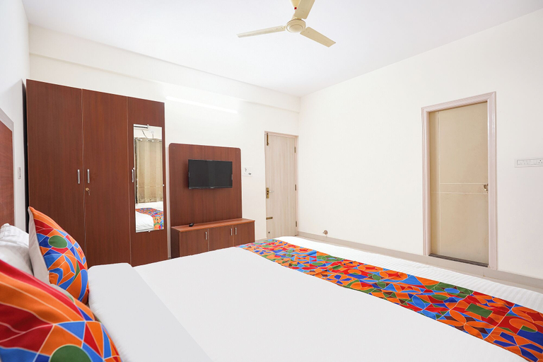 Room 5, FabHotel Athiti Residency- Marathahalli, Bangalore