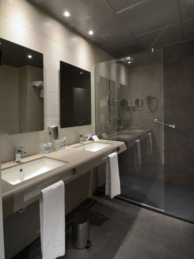 Bathroom 5, Medplaya Riviera- Adults Recommended, Málaga