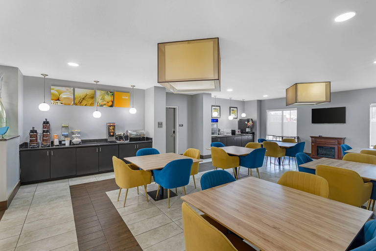 Food & Drinks, Comfort Suites West Jacksonville, Duval