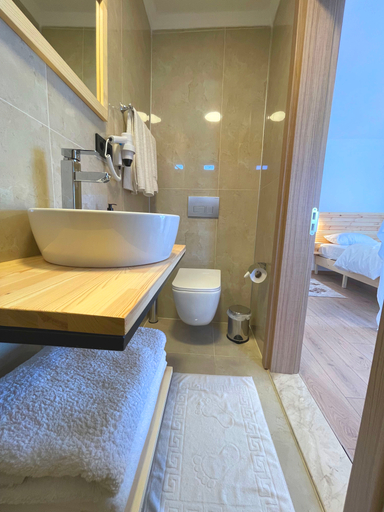 Bathroom 4, Dalaman Airport AliBaba Hotel, Dalaman
