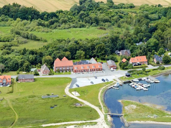 Others 4, 6 person holiday home in Hadsund, Mariagerfjord