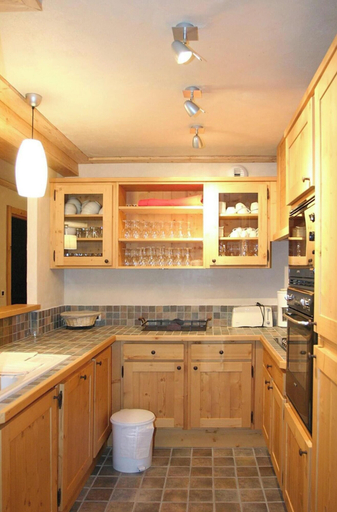 Private kitchen 5, Alpine Apartment With Beautiful Views, Isère