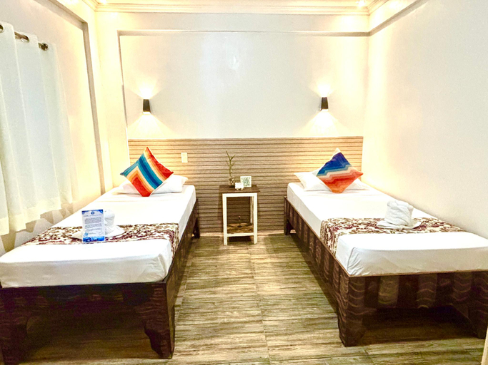 Bedroom 3, PamAnilao and Padoy's Dive Camp, Mabini
